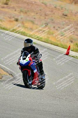 media/Apr-13-2025-TrackXperience (Sun) [[fb1ef998a6]]/Level 1 (Beginner)/Turns 4 and 6 (Session 4)/